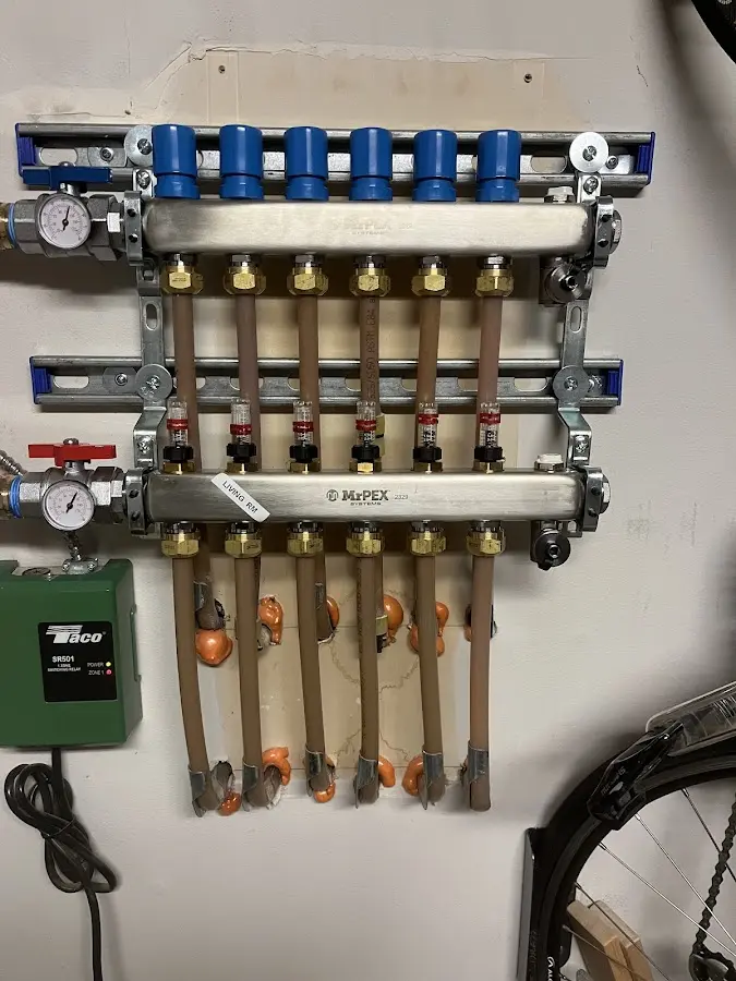 Plumber performing Leak Detection at a residential property in Mount Hood Villages